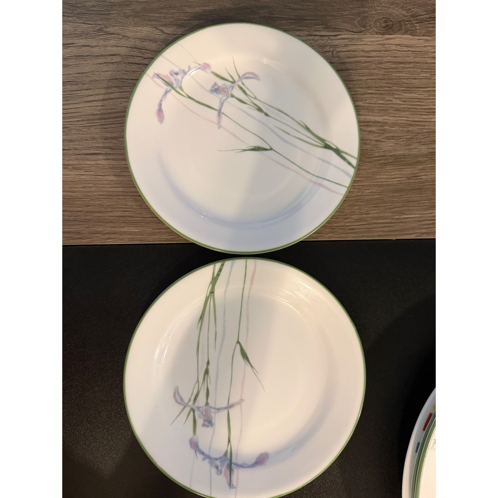 Corelle Iris Bread Butter Plates Set of 2 Purple Floral Green Rim Vitrelle 6.75"